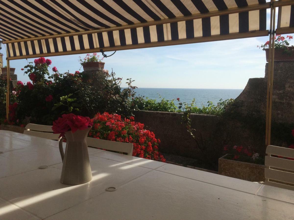 Anzio a picco sul mare! Apartment Exterior foto